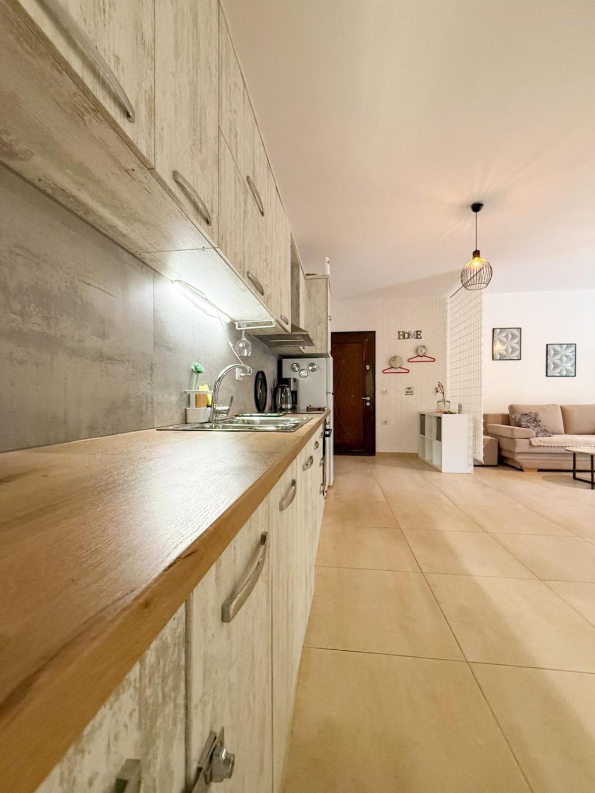 Odore Di Mare Apartments Sarandë Exterior foto
